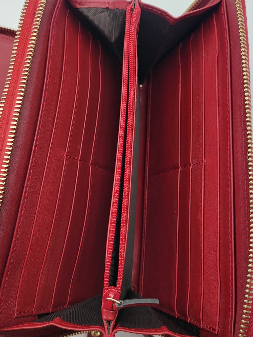 GUCCI Red Micro Guccissima Calfskin Leather Travel Wallet..Authentic... - Picture 10 of 16